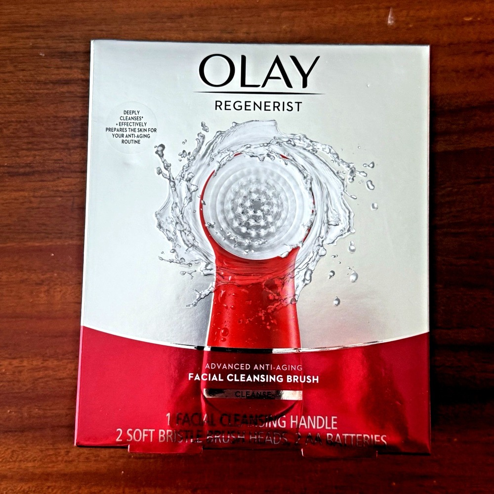 Olay Regenerist Facial Cleansing Brush 2-Speed Exfoliating System New Sealed